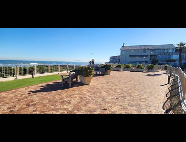 2 BEDROOM APARTMENT FOR SALE IN MILNERTON CENTRAL